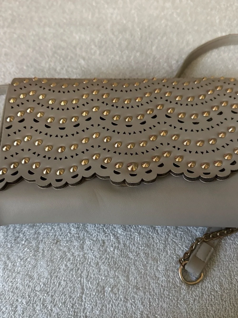 Miztique Cream Cosmetic Case with Gold Stud Accents